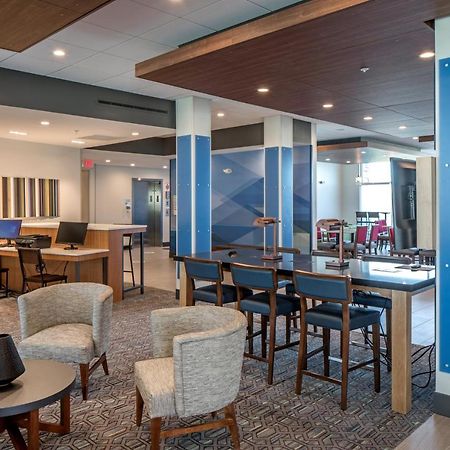 Holiday Inn Express & Suites - West Omaha - Elkhorn By Ihg Exterior foto